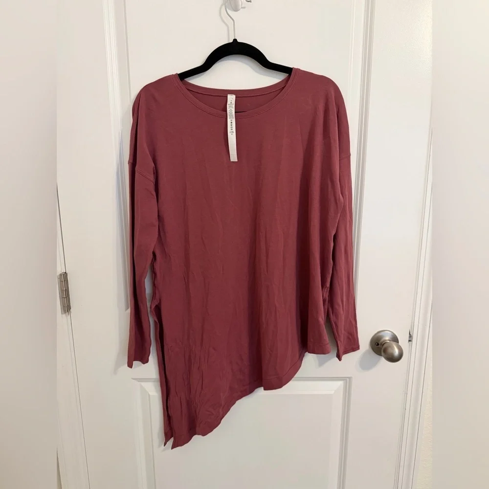 Lululemon To The Point Long Sleeve Size 6